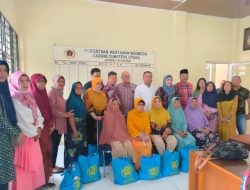 PWI Sumut salurkan 700 paket Lebaran kepada anggota