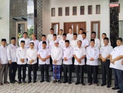 Eratkan Hubungan, Silaturahmi Dengan Ulama Kharismatik Aceh