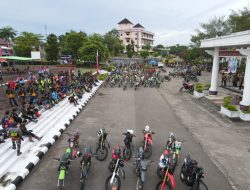 Kapolres Landak Pimpin Lansung Pengamanan Event Motor Trail di Kota Ngabang