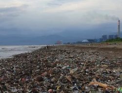 Persoalan Sampah di Kawasan Pantai Pelabuhan Ratu Harus Ada Solusi Yang Tepat