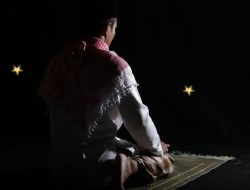 Spirit Tahajud, Munajad Berdialog Dengan Allah