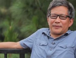 Rocky Gerung Terdakwa? Bahaya Untuk Demokrasi!
