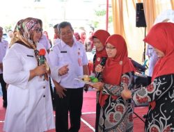 Cegah Stunting, Yuni Edukasi Isi Piringku Ke Kader Kesehatan