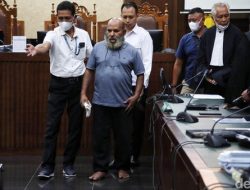 KPK Sebut Lukas Enembe Buat Pergub Agar Dapat Gunakan Operasional Makan Minum Rp 1 Miliar Per Hari