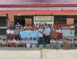 PT. TTT Bantu Sarana Air Bersih dan Buku Kurikulum Merdeka di 2 Sekolah