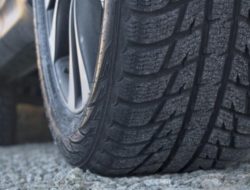 Polisi selidiki pencurian ban mobil yang viral di Medan