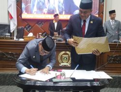 Iwan Setiawan Bersama DPRD Setujui Raperda Penyelenggaraan KLA Jadi Perda