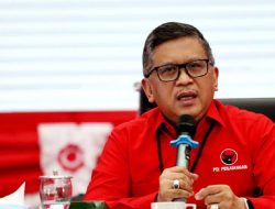 Hasto Bantah Presiden Jokowi Dukung Prabowo Subianto di Pilpres 2024
