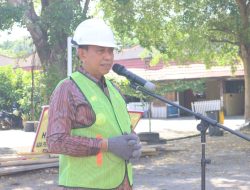 Letakkan Batu Pertama Pembangunan Gedung Sat Reskrim Polres Wajo, Amran Mahmud : Kita Harap Selesai Tepat Waktu