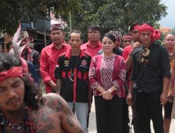 Karolin Dukung Tapak Sambilan Borneo