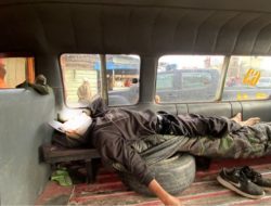 Mayat dalam angkot gegerkan warga Sidikalang