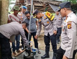 Kapolres Bireuen Serahkan Bantuan Sumur Bor dan Pompa Air Untuk Masyarakat Miskin