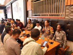 Jalin Keakraban, Kapolres Bireuen Ngopi Bersama Para Wartawan