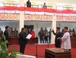 Mastoto Resmi Dilantik Sebagai PAW Anggota DPRD Landak
