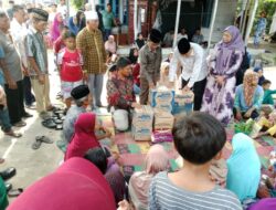 DPRA  PA  Asal Singkil Gerak Cepat Salurkan Bantuan Untuk Korban Kebakaran