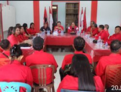 Cornelis Sambangi DPC PDI Perjuangan Bengkayang