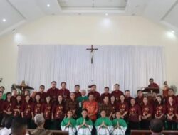Heri Saman Menghadiri Misa Pemberkatan Pelepasan Kontingen Pesparani Landak