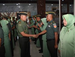 Pangdam IV/Diponegoro Pimpin Upacara Kenaikan Pangkat Pamen