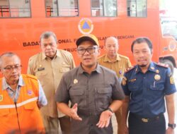 Memasuki Cuaca Ekstrim, Iwan Setiawan Siapkan Bantuan Hingga 1 Milyar Untuk Korban Bencana