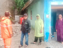 Longsor Tebingan Tanah di Puraseda, Rusak. Rumah Warga di Kp Ciateul Gede