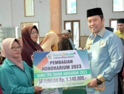 Ratusan Guru TPA Bener Meriah Terima Honorarium 2023