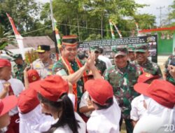 Pangdam 12 Tanjungpura Dampingi Kunjungan Kerja Kasad ke Wilayah Perbatasan
