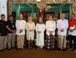 Gelar Open House, Keraton Kasepuhan dan Kacirebonan Sambut Hangat Masyarakat Cirebon