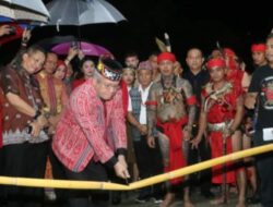 Pekan Gawai Dayak Ke-38 Di Buka