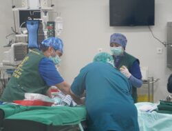 RS Adam Malik Bersama Tim Medis Arab Saudi Gelar Operasi Jantung Anak