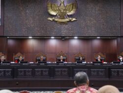 DPR dan Presiden Wajib taat pada Putusan MK yang Bersifat Final, Mengikat dan Berlaku Seketika