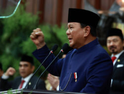 Dinyatakan Pailit, Prabowo Perintahkan 4 Menteri Selamatkan Sritex