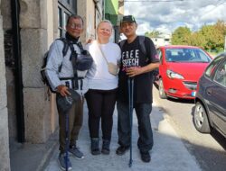 Silih dan Kaul di Camino de Santiago