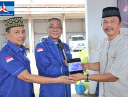 Tokoh Masyarakat Tanggamus Agus Cik Resmi Jadi Kader Partai Demokrat