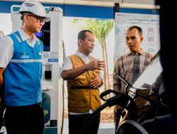 Siapkan Tiga Ribu SPKLU, Menteri ESDM Pastikan Pemudik Nyaman Berkendara