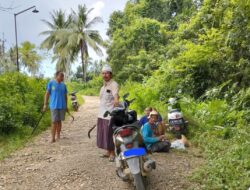 Gotong Royong Warga Basoka;  Menyatukan Warga dalam Kebersamaan