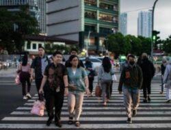 Anak muda, lebih penting cicil rumah atau investasi?