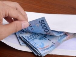 Masyarakat ternyata lebih pilih menabung ketimbang belanja