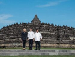 Prabowo Antar Macron Kunjungi Borobudur, Simbol Pancasila dan Pluralisme Global