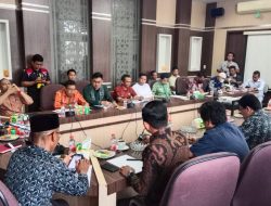 RDP DPRK Subulussalam Bahas Sengketa Lahan : Warga Penanggalan Desak Pengukuran Ulang HGU PT. Laot Bangko