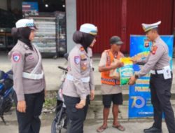 Satlantas Polres Landak Gelar Bakti Sosial HUT Ke-70 Lalu Lintas
