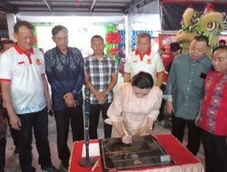 Bupati Landak Karolin Resmikan Sekretariat Yayasan Hati Suci Ngabang