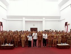 Wakil Bupati Landak, Erani Membuka Bimtek IEPK di lingkungan Pemerintah Kabupaten Landak