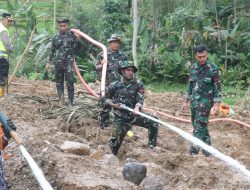 Pencarian Hari ke-6, Prajurit Kodam IV/Diponegoro dan Tim Gabungan Terus Lakukan Evakuasi Korban Longsor di Banjarnegara