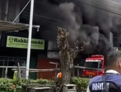 Ledakan drainase penyebab sebagian gedung Plaza Milenium Medan terbakar