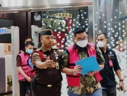 Geledah 16 kantor dan rumah di Pekanbaru-Medan, Kejagung sita 6 mobil terkait korupsi rekayasa ekspor minyak sawit