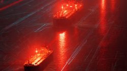 Ekonomi global mulai terdampak guncangan pasokan minyak dari Selat Hormuz