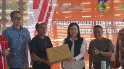 Wali Kota Palu H. Hadianto Rasyid, Membuka Acara Talkshow Dalam Rangka Hari Buruh Sedunia.