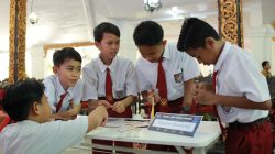 AKSES Cetak “Insinyur Cilik” Lewat Lomba Unplugged Coding Pertama di Madura