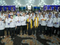 Wagub dr. Reny A. Lamadjido, Membuka Secara Resmi Musyawarah KADIN ke-VIII Provinsi Sulawesi Tengah.