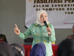 Ketua Tim Penggerak PKK Kota Palu, Hj. Diah Puspita, Pengelolaan Dapur Sehat Atasi Stunting.